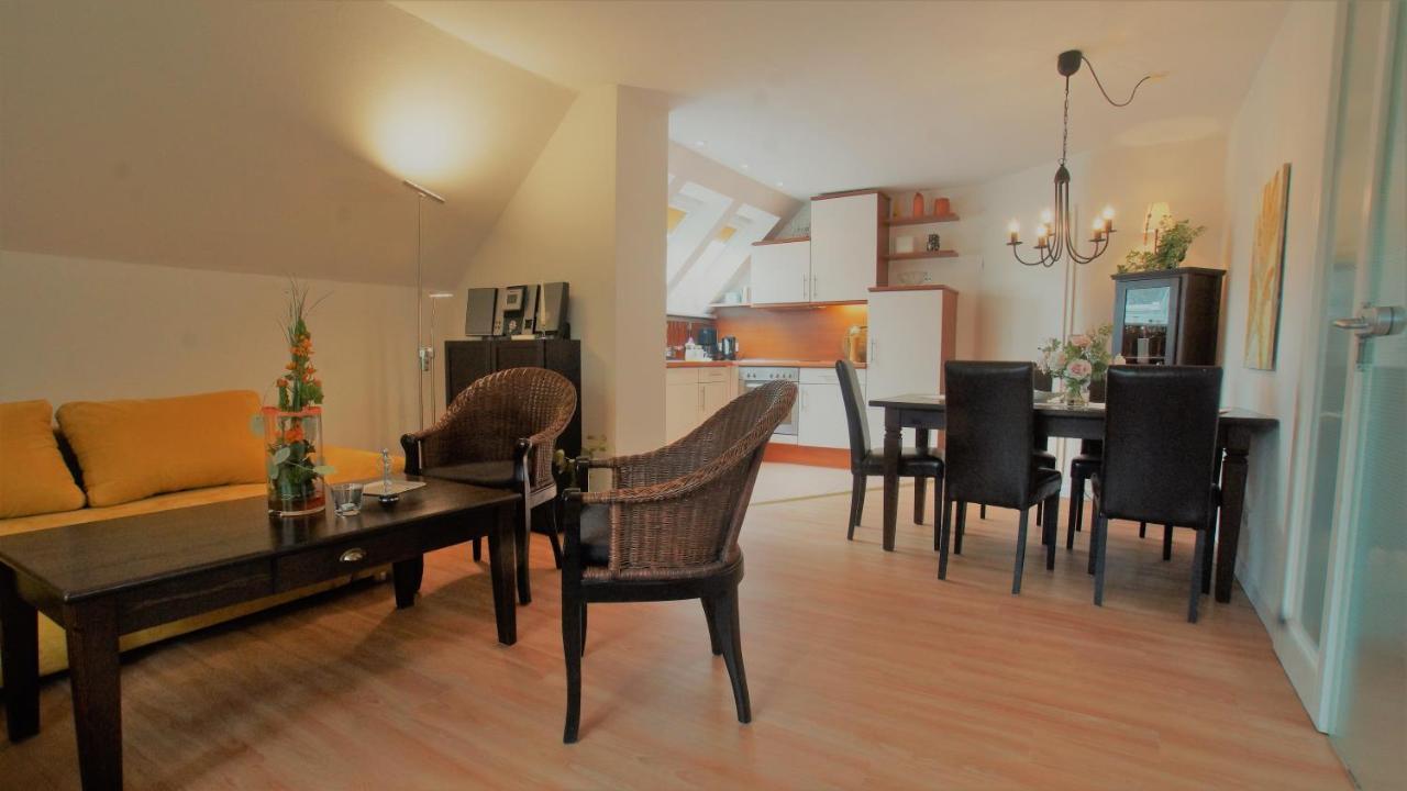 Haus Wexler 5 - Og Apartment Куксхавен Екстериор снимка